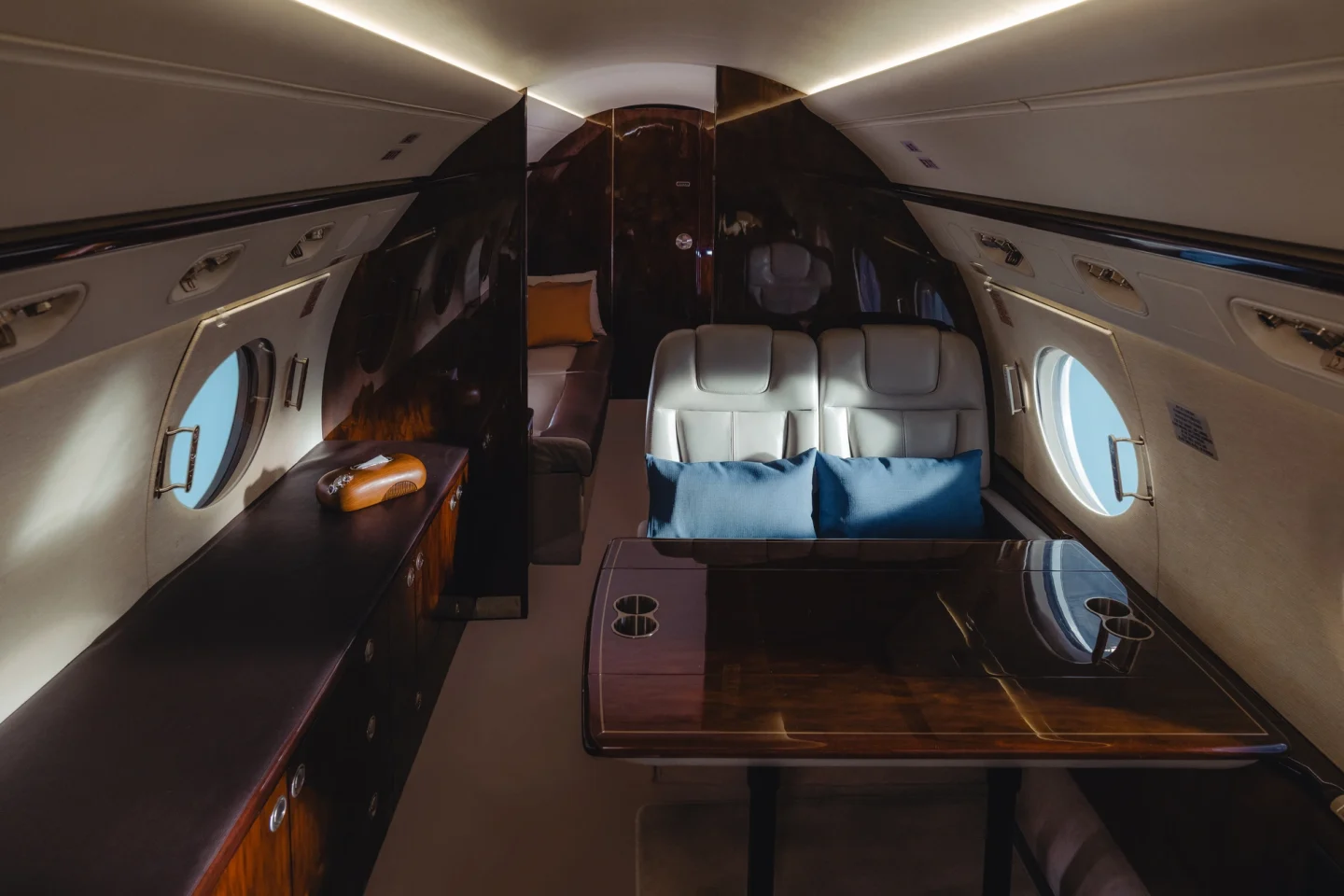Gulfstream G550