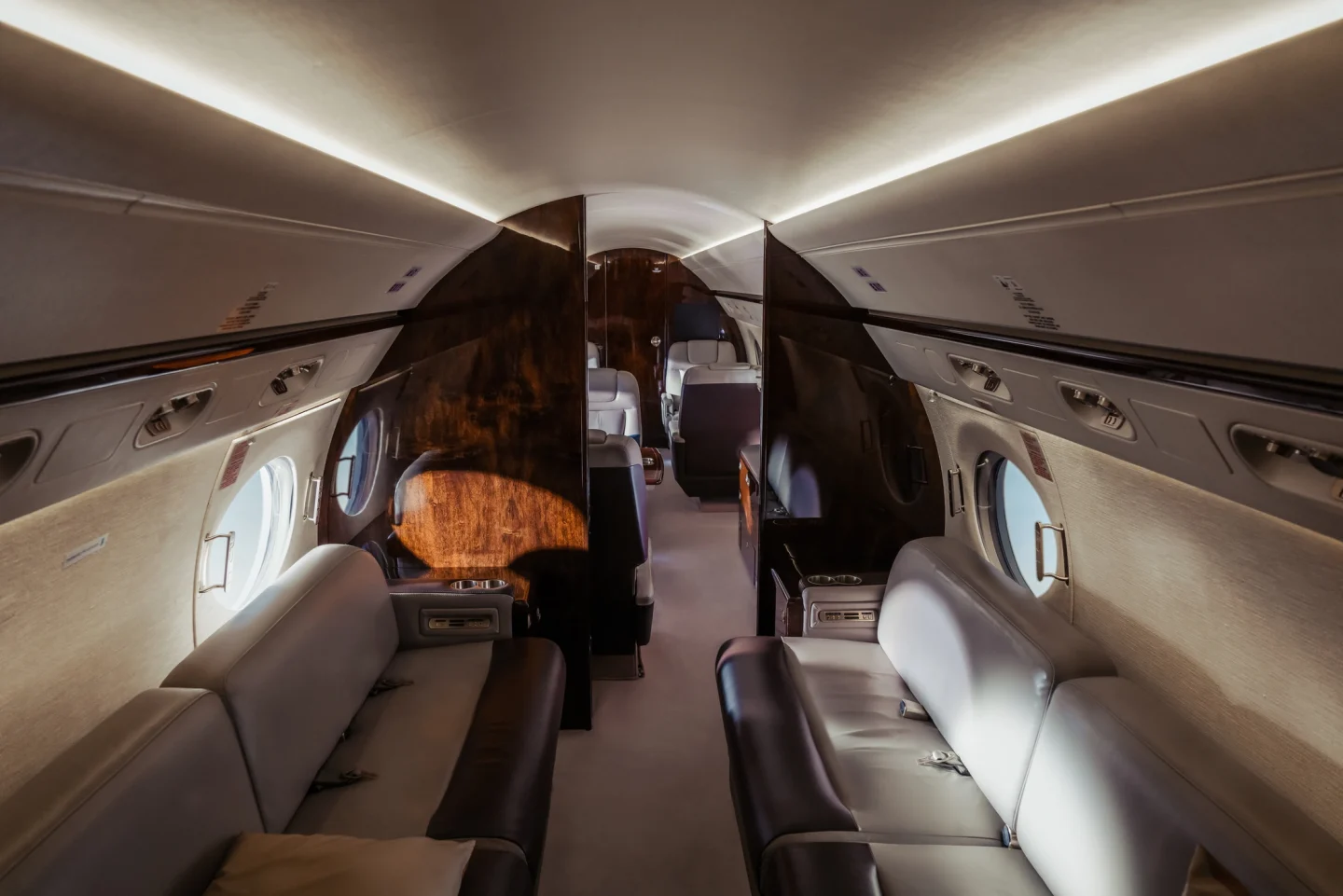 Gulfstream G550